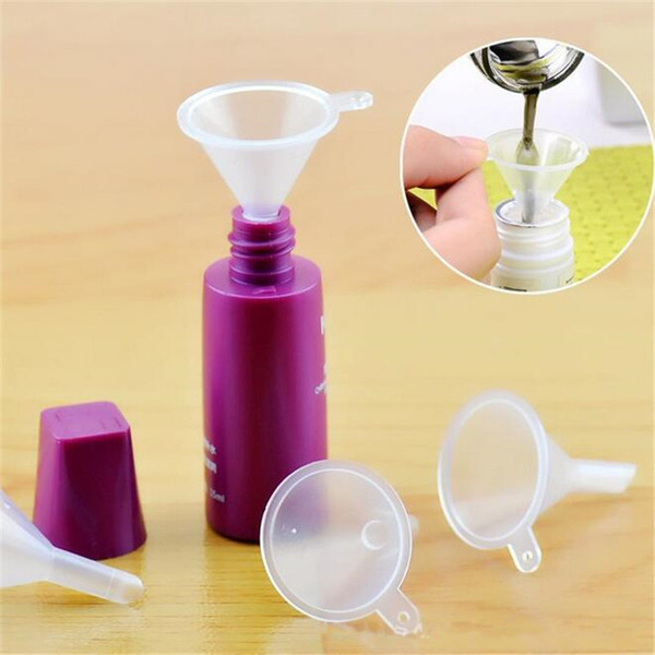 Small Plastic For Perfume Diffuser Bottle Mini Liquid Oil Funnels Labs Free shipping 50pcs