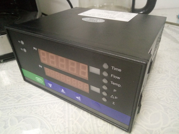 The LK80 Flow Meter Display Instrument