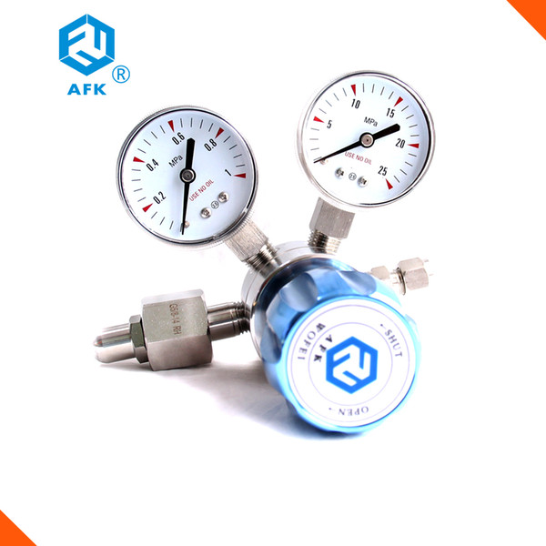 CE certification Stainless steel 316L Diaphragm inlet connection G5/8' with two gauges single stage co2 High pressure Gas Pressure Reducer