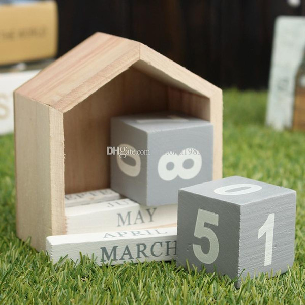 New fashion Vintage Design House Shape Perpetual Calendar Wood Desk Wooden Block Home Office Supplies Decoration Artcraft