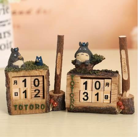 Cute Resin Cartoon My Neighbor Totoro Permanent Calendar Table Desktop Cecoration Wooden Perpetual Calendar with Pen