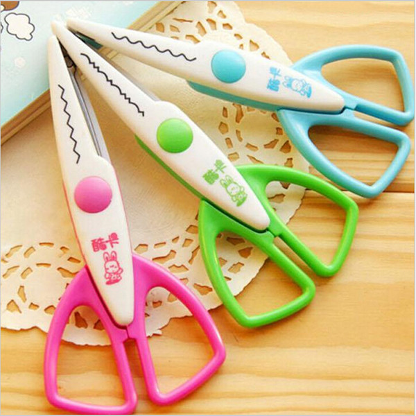 Wholesale-1pcs lace Scissors Metal and Plastic DIY Scrapbook Paper Photo Tools Diary Decoration Safety Scissors 3 Styles Selection YH21