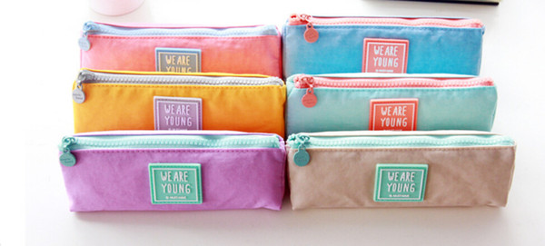 Free Shipping/ NEW fashion Triangle Pencil Bag Wallet / Purse / card bag / Wholesale