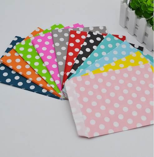 25Pcs/lot 13cm*18cm Dot Paper Candy Bags Food Packaging Paper Bag Gift Bags Birthday Wedding Party Decoration Paper Craft Bags