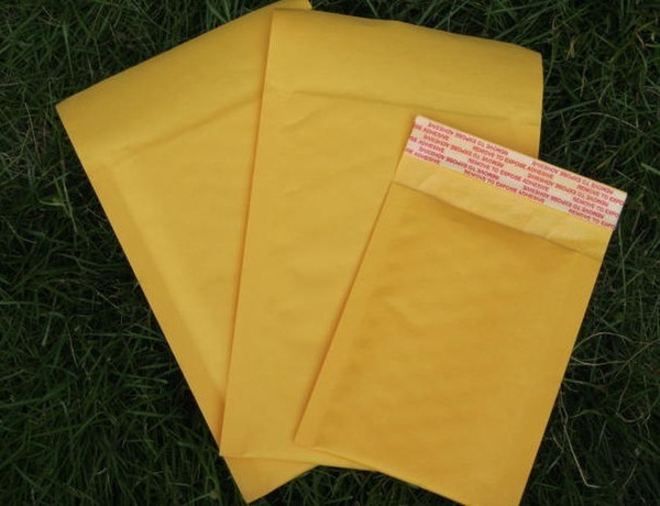 250*350MM 320*360MM big size Yellow kraft Bubble Envelope Mail Bag air PE film Poly Mailer self padded Envelopes gadget Courier Mailing Bags