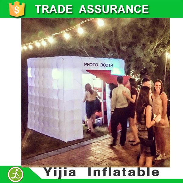 Wholesale-free shipping high quality lighting inflatable cabin photo booth props