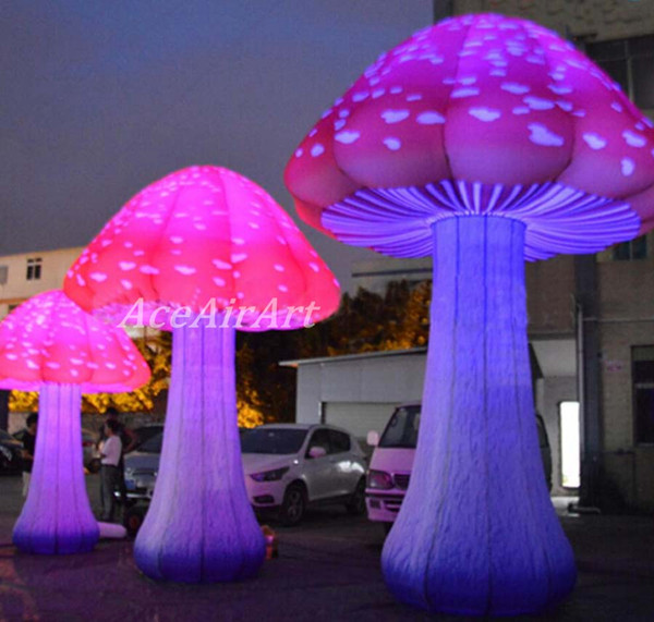 Giant outdoor decoration inflatable mushroom with colorful LED,mushroom for hot sale