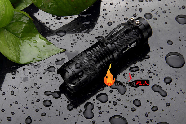 LED import CREE Q5 mini ultra-mini miniature telescopic focus flashlight long-range rechargeable portable light