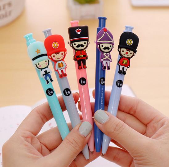 Ballpoint pen free shipping Creative and cute press soldier cartoon ballpoint pen British soldier pen student stationery 005