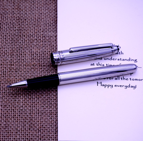 Beautiful Writing Pen 163 Classique in Silver precious metal pattern with quality details and surmounted by the white star