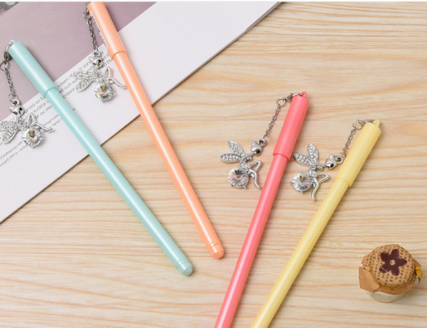 Best selling gel pens New Personality Creative Pen Cover Black Neutral Pen Primary and Secondary School Students'Writing Pen337