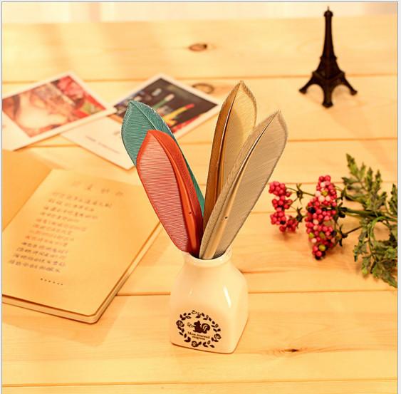 Best selling gel pen free shipping 60pcs\Lot Creative Craft retro styling neutral feather pen student writing 2-86