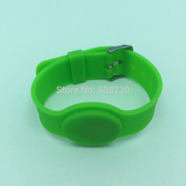 Wholesale- eco friendly 13.56MHZ ISO 14443A 1k adjustable nfc silicone rfid wristband for access control