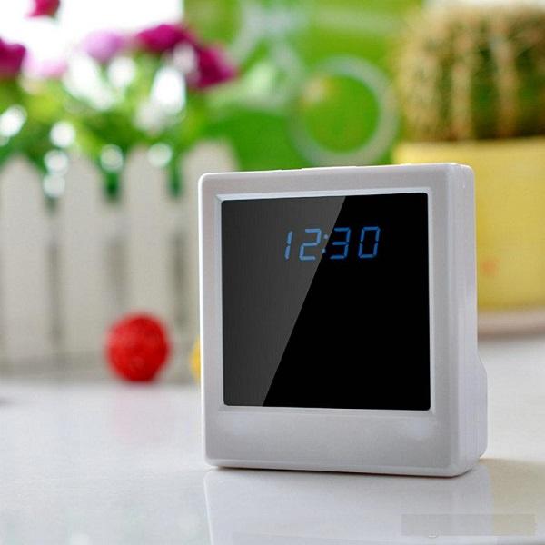 WIFI Clock Camera P2P Onvif HD 720P Table Clock Mini IP camera Baby Monitor motion Detection wireless surveillance home security Nanny Cam