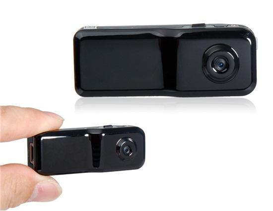 MD80 2.0MP Mini Voice Control Recorder HD Sports DV Digital Video Recorder with TF Card Reader (Black)