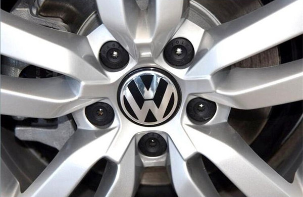 Hot Sale 65mm Car Wheel Cover Badge Wheel Hub VW Center Caps Emblem For VW 2010 TOUARET