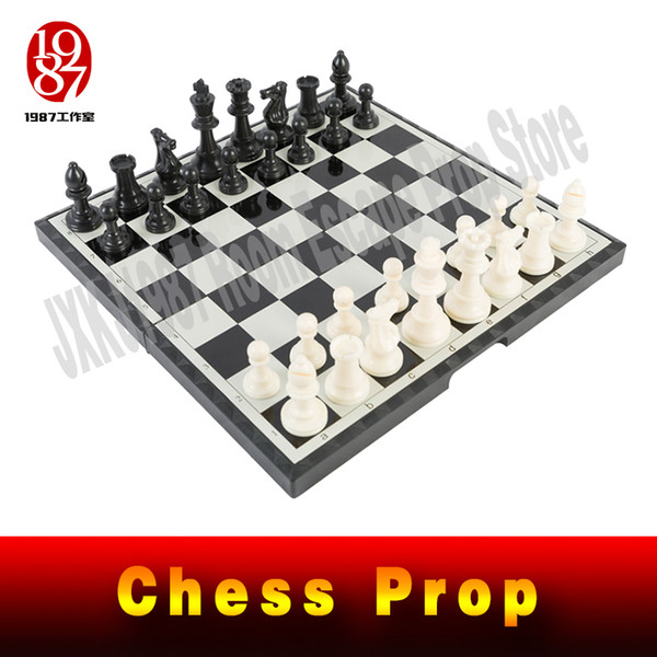 real life escape room Takagism game props chess prop unlock magic prop for escape mysterious room from JXKJ1987 room escape chess puzzle