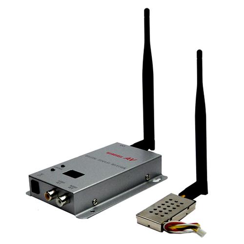 Wireless analog video Transmitter & Receiver 1.2GHz 4Channels 0.7W Free shipping