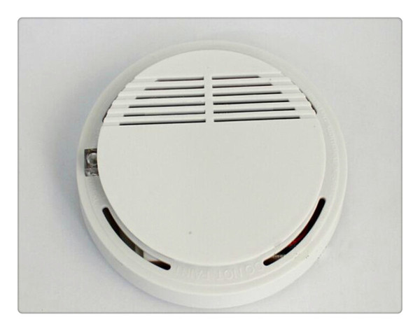 Smoke Detector Fire Alarm White Home Security Standalone Photoelectric Sensor with retail box and 9V battery