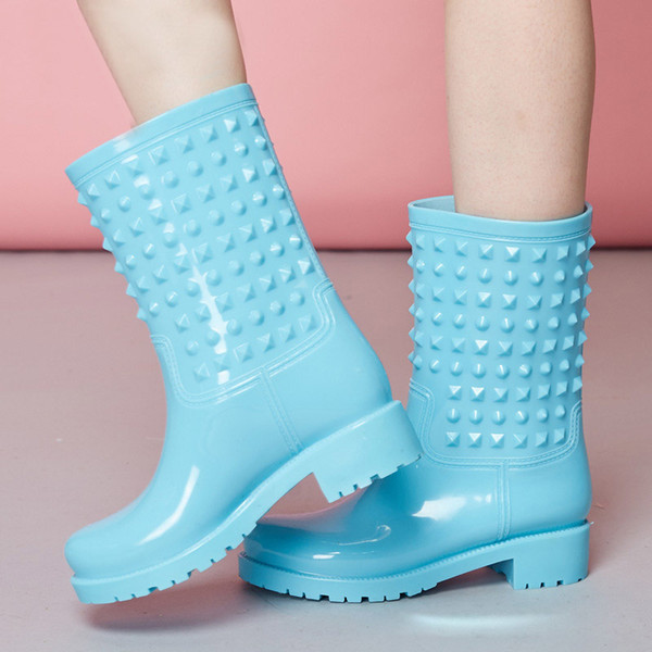 Autumn Girl Rain Boots British Fashion Platform Silp On Adult Waterproof Colorful Boots Woman Shoes Mid Calf Non-slip