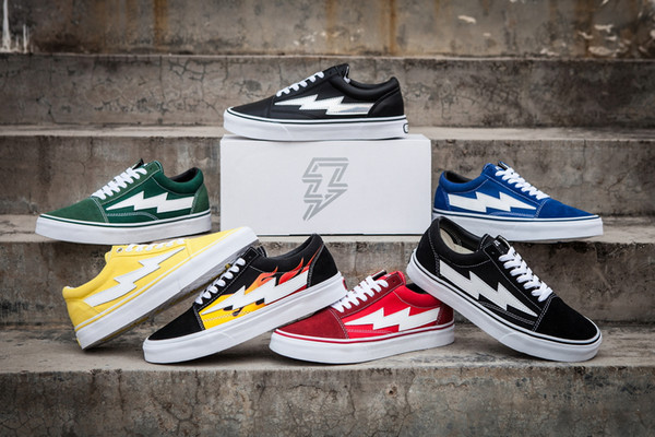 New Vans Revenge x Storm Old Skool Skateboard Sneakers Designer Trainers Men Women Running Lightning Canvas Sport Shoes Casual Chaussures