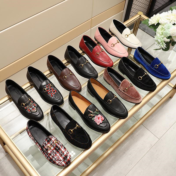 Designer Women mens Leather Flats Mules embroidered bee Horsebit loafer girl flats with buckle mens Size 34-45 With box Many colors in stock