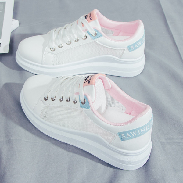 Summer 2019 New Korean Baitao Student's Small White Shoes and Women's Breathable Low Band and Thick Bottom Lace Sports Board Shoes