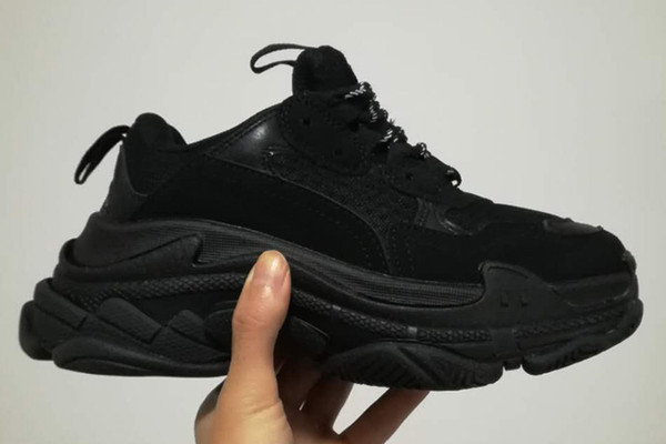 2017 New Unveils New Triple-S 17FW Casual Shoe Man Woman High Quality Mixed Colors Thick Heel Grandpa Casual Shoes size 35-45