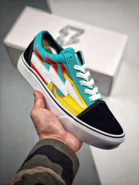 New Revenge x Storm Pop Old Skool Designer Cavnas Sneakers Womens Men Low Cut Skateboard Red Blue White Black Casual Shoes