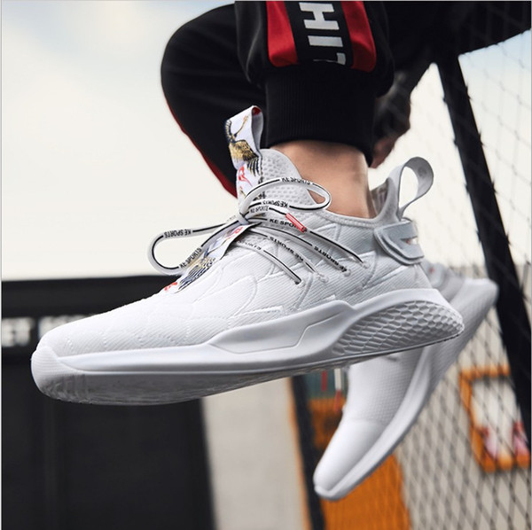 2019 Fashion Flywire embroidery Men's Shoes Spring/Summer Breathable Trainers Outdoor Mesh Leisure Designer Sneakers Casual Sport shoes