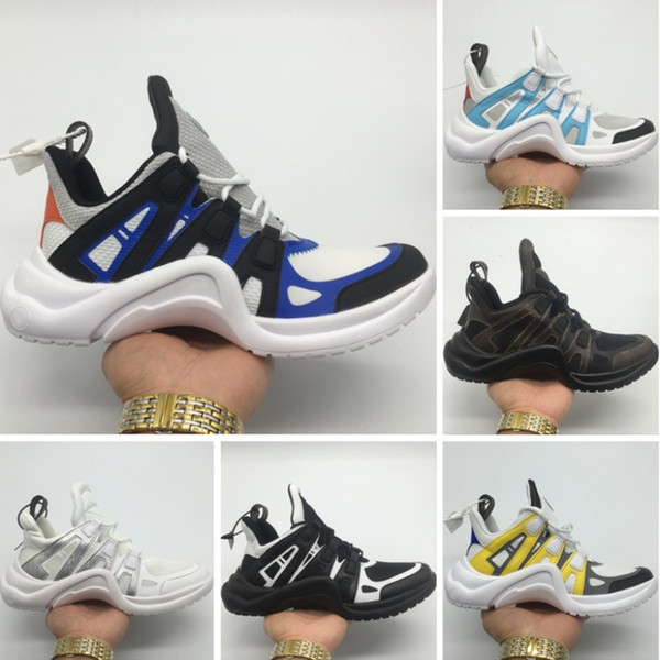 2018 The Latest Spring and Summer Fashion New Tide Ventilation Casual Sneakers for Northa Fashion Week