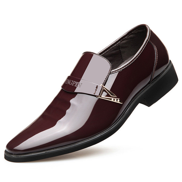 Pointed Toe Men's Formal Patent Leather Shoes Black Wedding Shoe 2019 Spring Slip on Dress Shoes Flat Suit Office Shoes Leather