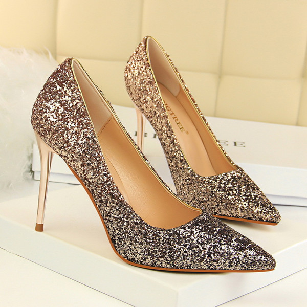 Sexy Clubwear Lady Dress Shoes Pointed Toe PU Leather Women Pumps Heels Festival Party Wedding Shoes Slim Formal Pumps Heels GWS270