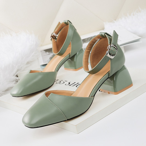 Buckle Strap High Heels Lady Dress Shoes Women Heels Pumps Festival Party Wedding Shoes Heels Business Chunky Formal Pumps Sandals GWS511
