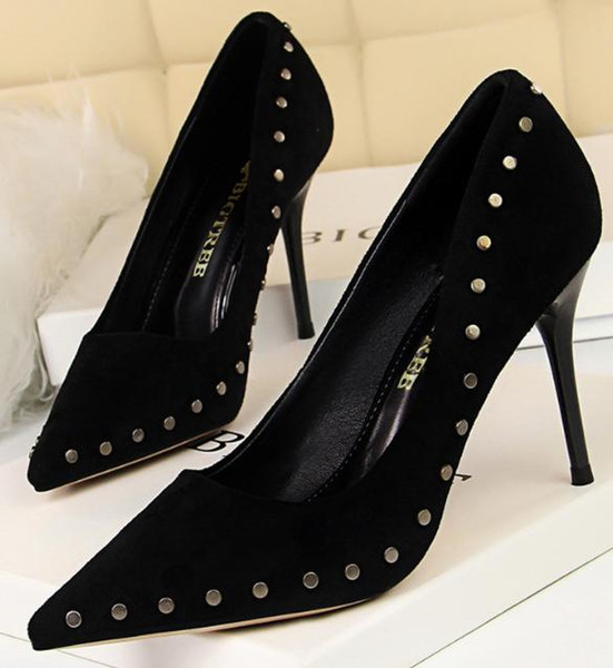 Retro women's shoes with high heel suede shallow mouth pointed sexy slimming nightclub rivet single shoes dashu58