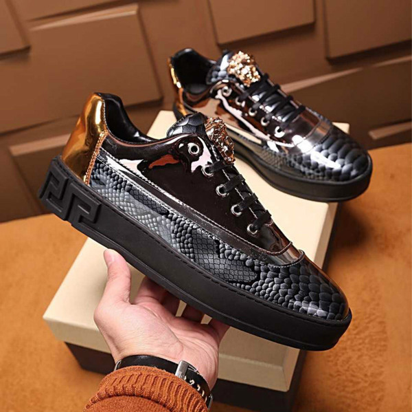 Men's shoes new leather flat shoes casual fashion wild trend low shoes high quality top luxury men's boots (with box)