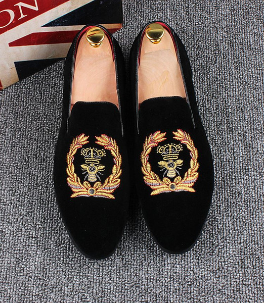 Classic Suede Embroidery Crown Men's Wedding Shoes Tide Men's Flat Casual Shoes Gentleman Partty Shoes For Men Loafers