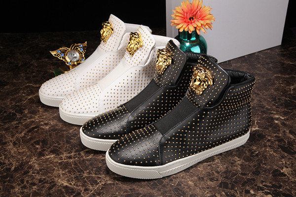 Fashion tide male red hit nails high shoes cool metal buckle sleeve casual shoes Europe and the United States popular punk shoes