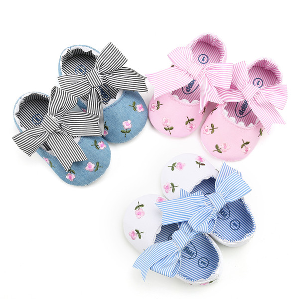 3 Colors Soft Bottom Anti-skid Baby First Walker Shoes Kids Girl Embroidery Floral Stripped Print Baby Shoes