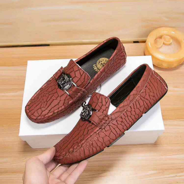 Fashion business men's shoes high-end luxury leather shoes designer classic style casual shoes 38-45 manufacturers promotion (with box)