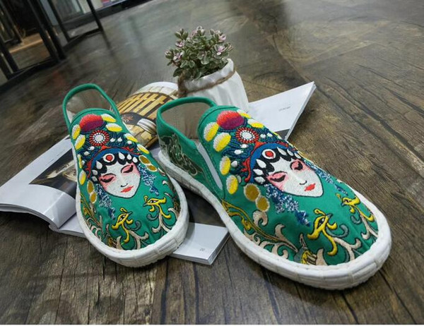 China Cultural heritage suzhou embroidery high quality pure hand men's and women's casual shoes