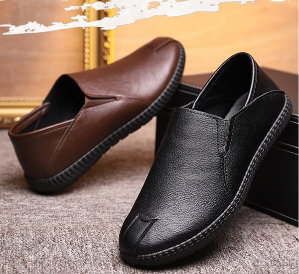 2019 Fashion casual Leather men shoes Ventilation Sports runing flat shoes Non-slip Four Seasons Shoes for Business Work Young students UN28