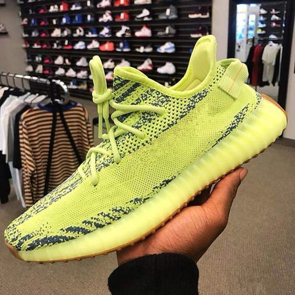 2019 Clay Hyperspace True Form Static Running Shoes For Mens Womens Kanye West Sesame Butter Beluga Black White Bred Red Sneakers