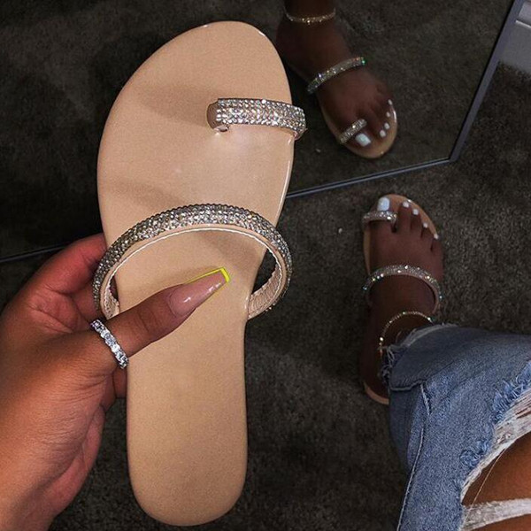 new rhinestone bright diamond slippers 2019 women's shoes diamond flat sandals outdoor beach shoes wild single finger flip flop