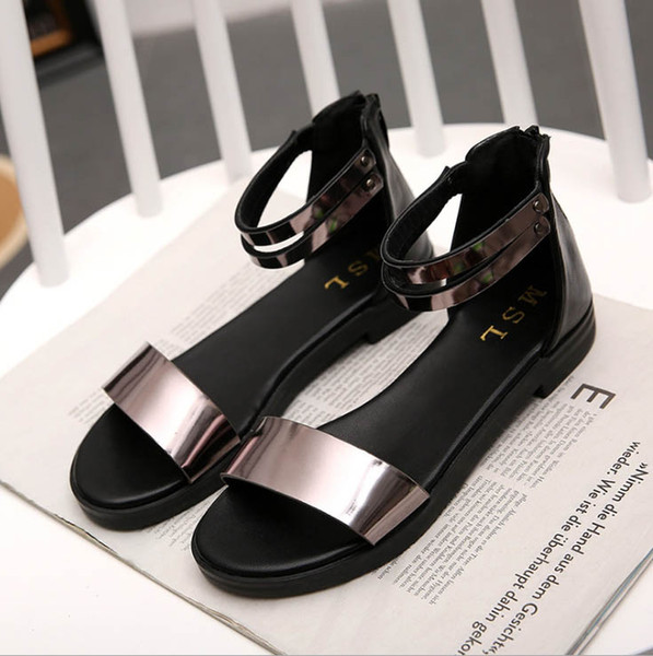 Ladies summer new pu two colour buckle briefly designed shoes female flat-bottomed sandals open-toed shoes zyws01