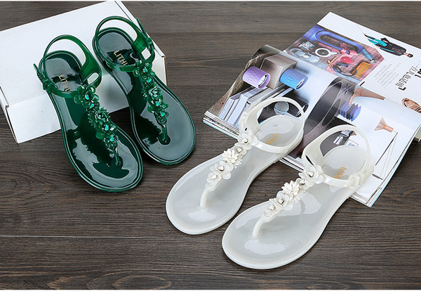 Hot selling Summer women's slippers female's flip flops mushroom slippers pvc sandals Camellia Jelly Shoes beach shoes