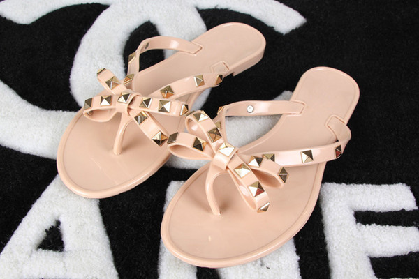 Woman Summer Sandals Rivets big bowknot Flip Flops Beach Sandalias Femininas Flat Jelly Designer Sandals 