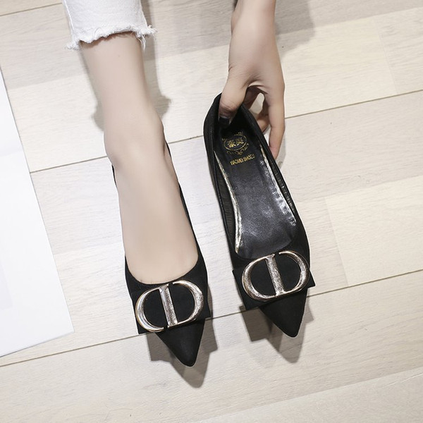 Sexy2019 Pattern Shallow Mouth Sharp Single Woman Low Round Buckle With Women's Shoes Joker Four Seasons Shoe