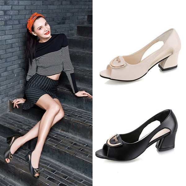 Sexy2019 Coarse Metal Decoration Cavity Peep-toe Korean Temperament Sandals Girls With Latest Woman Shoes