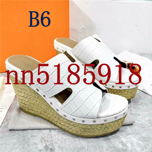 latest H stone pattern comfortable wedge with 11CM, 3-layer combination outsole, crossed silver and gold straw bag with super fairy foo